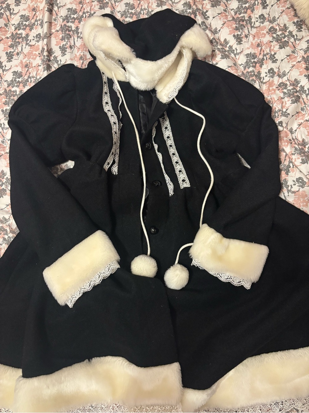 Bodyline Lolita J-Fashion Cat Ear Hood Fall/Winter Coat with Cream Faux Fur Trim